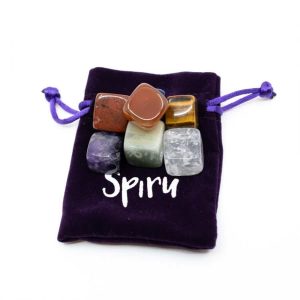 Set 7 Chakra Stones in Velvet Bag